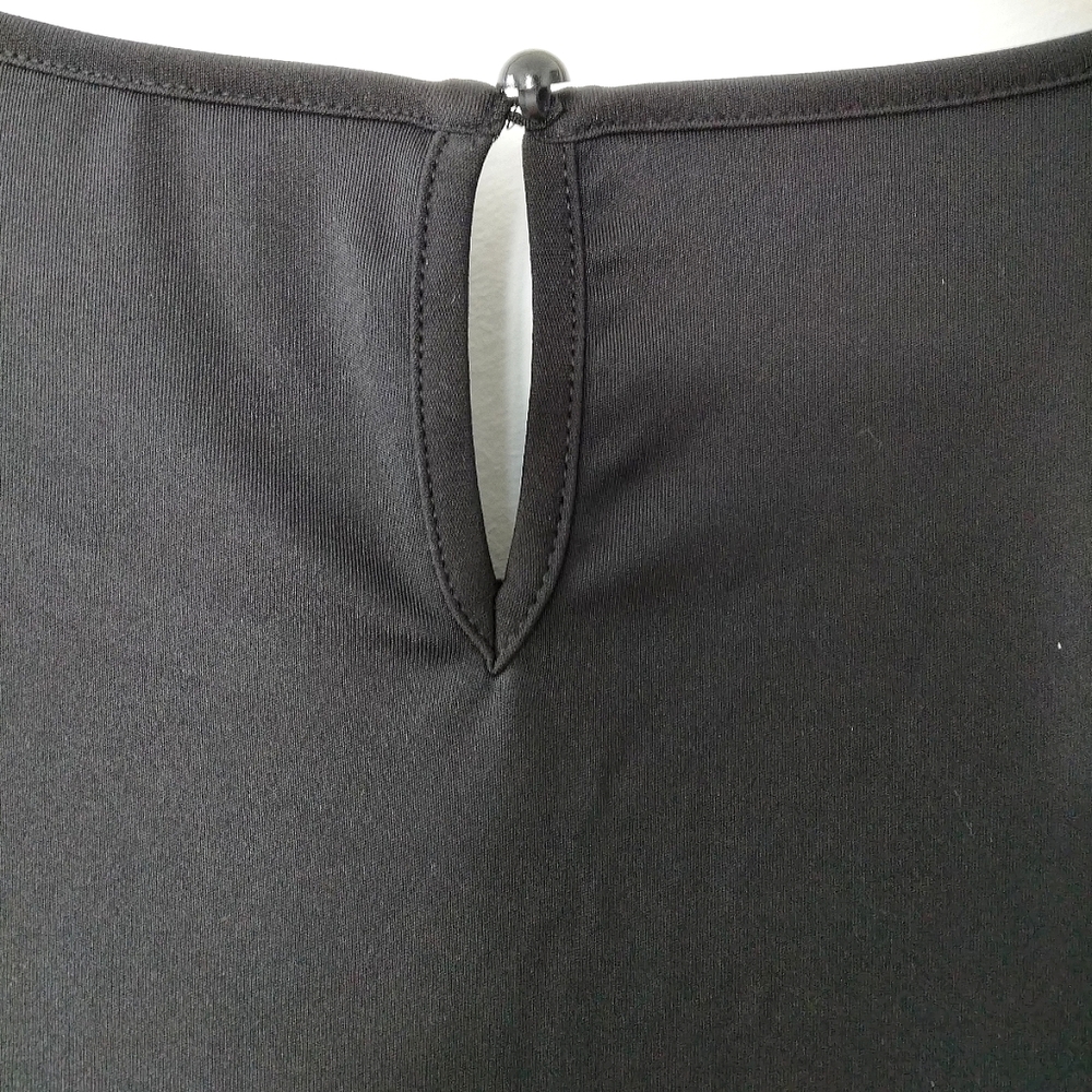 All Black Scalloped Edge Dress (XL) - Picture 6 of 8